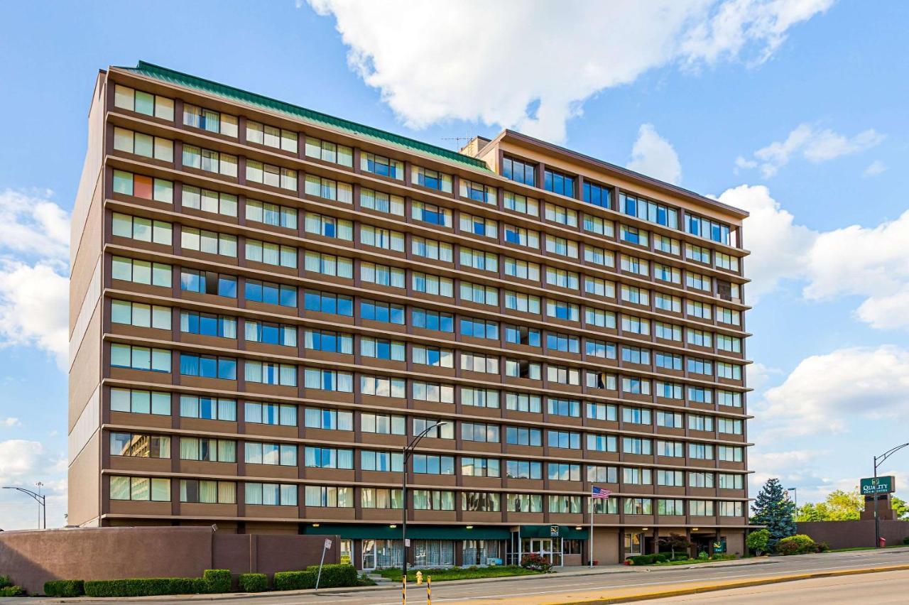 Quality Inn & Suites Cincinnati Esterno foto